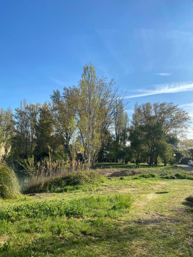Joli Appartement 27M2 Oasis Provencale En Village Vacances En Camargue Arles Buitenkant foto