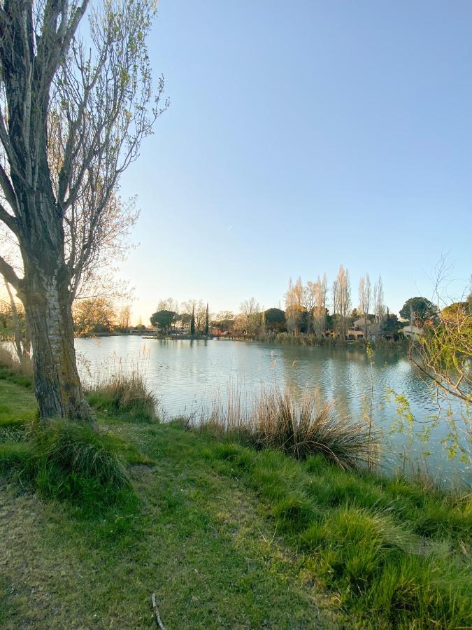 Joli Appartement 27M2 Oasis Provencale En Village Vacances En Camargue Arles Buitenkant foto