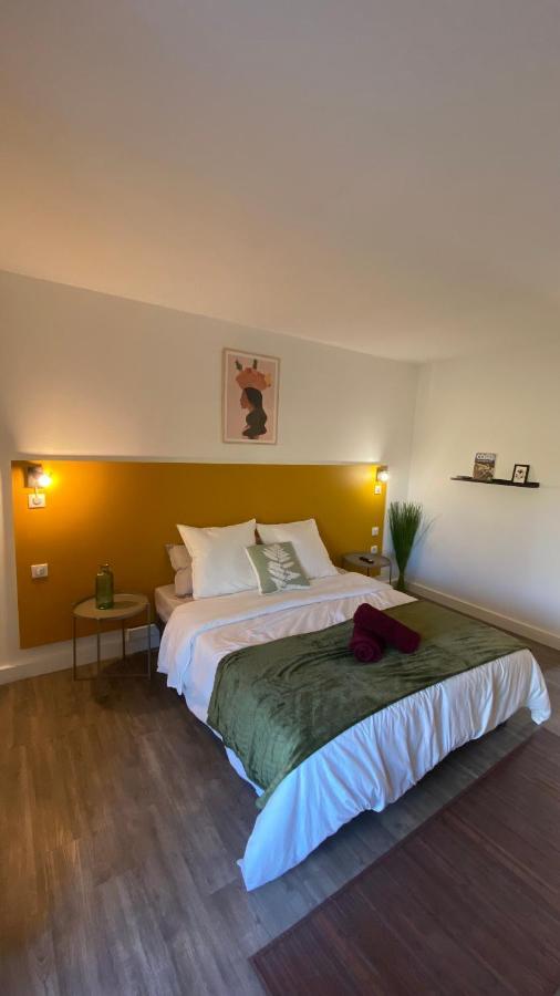 Joli Appartement 27M2 Oasis Provencale En Village Vacances En Camargue Arles Buitenkant foto
