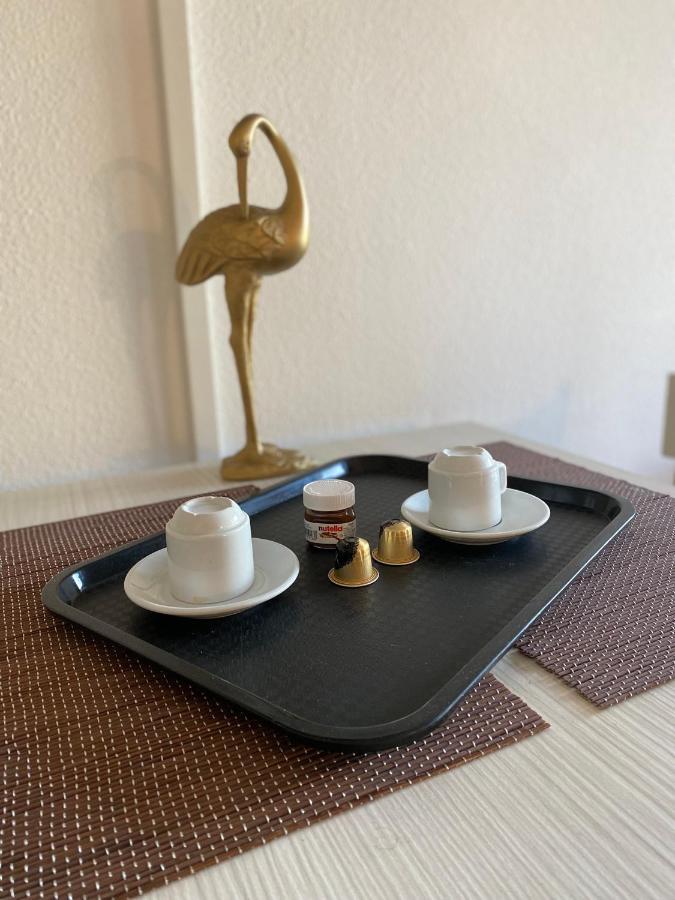 Joli Appartement 27M2 Oasis Provencale En Village Vacances En Camargue Arles Buitenkant foto